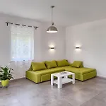 Noela Holiday home Pula