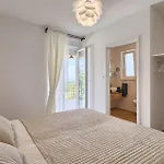 Noela Holiday home