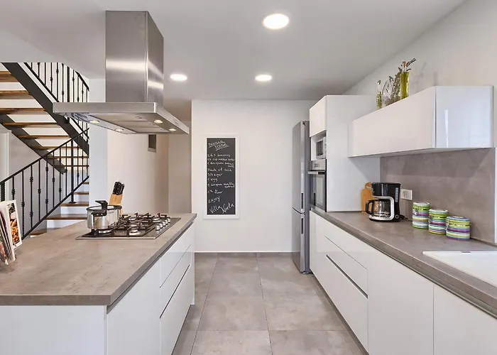 Noela Holiday home Pula